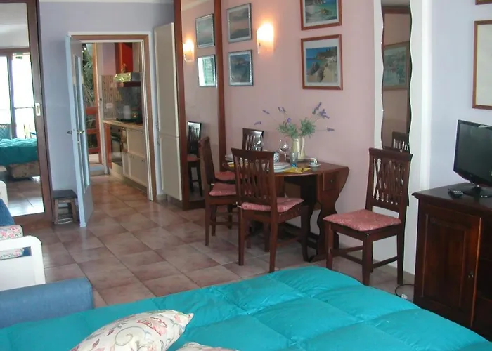 Appartement La Pianotta Sulla Porto Azzurro